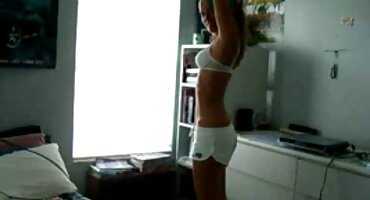 sex việt bú vú Quan hệ tình dục qua đường hậu môn trong một phim sex bu cu nhà trọ với một người nga.